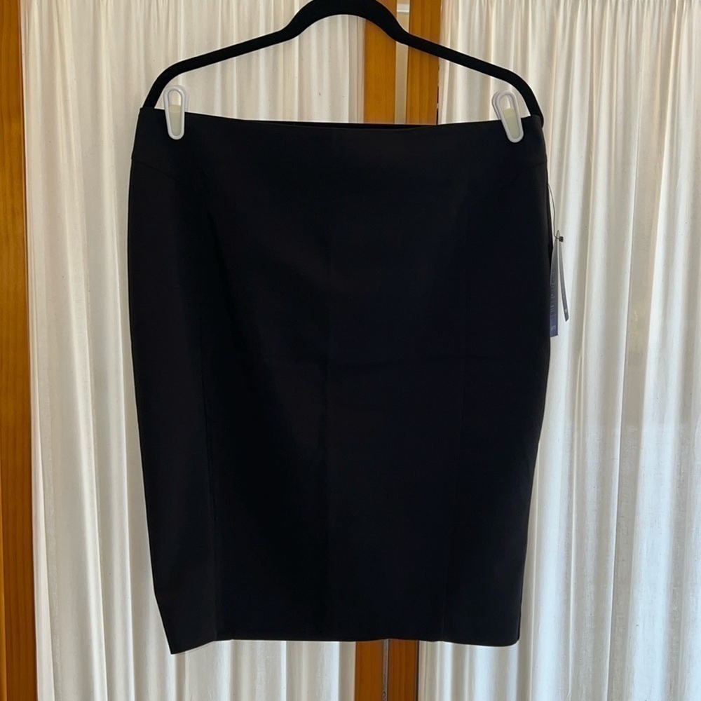NWT APT9 “Torie” Women’s Skirt, Blk Sz 14